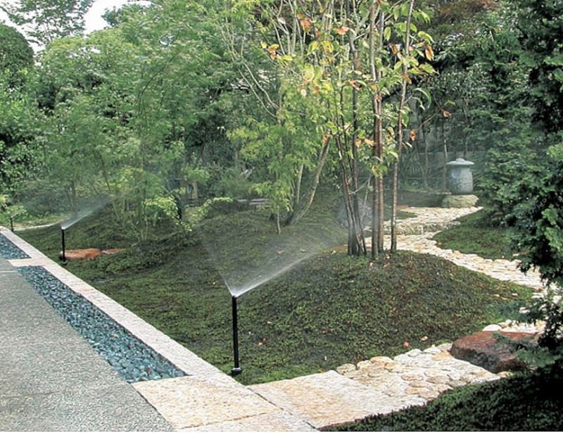 2018.08.09(木) 「水やり」大変ではありませんか？ おすすめ 自動散水システム - 福島の庭のことなら有限会社華翠園